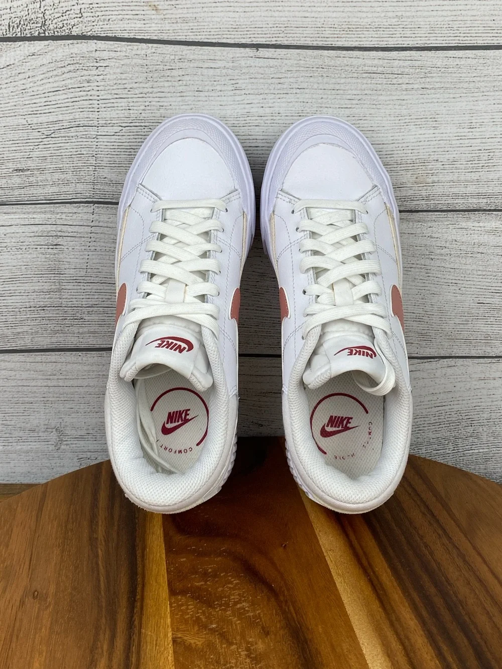 Nike Court Legacy Lift White Guava Ice Platform Shoe FQ8782-100 Women’s Size 6.5